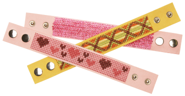 Kunstleder-Armbänder "Individuell", 4er Set